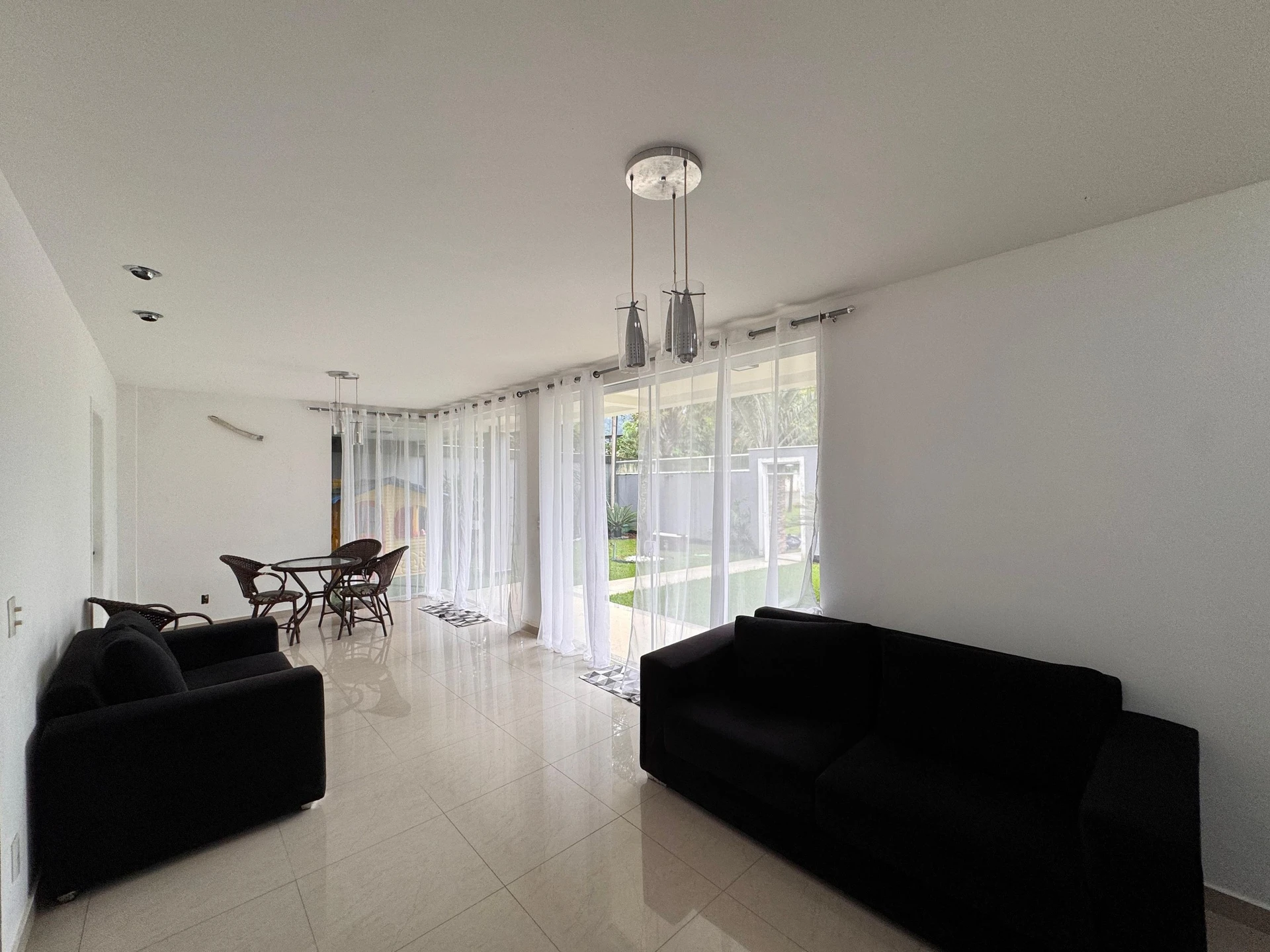 Casa mobiliada com 6 quartos e 6 banheiros — photo 27