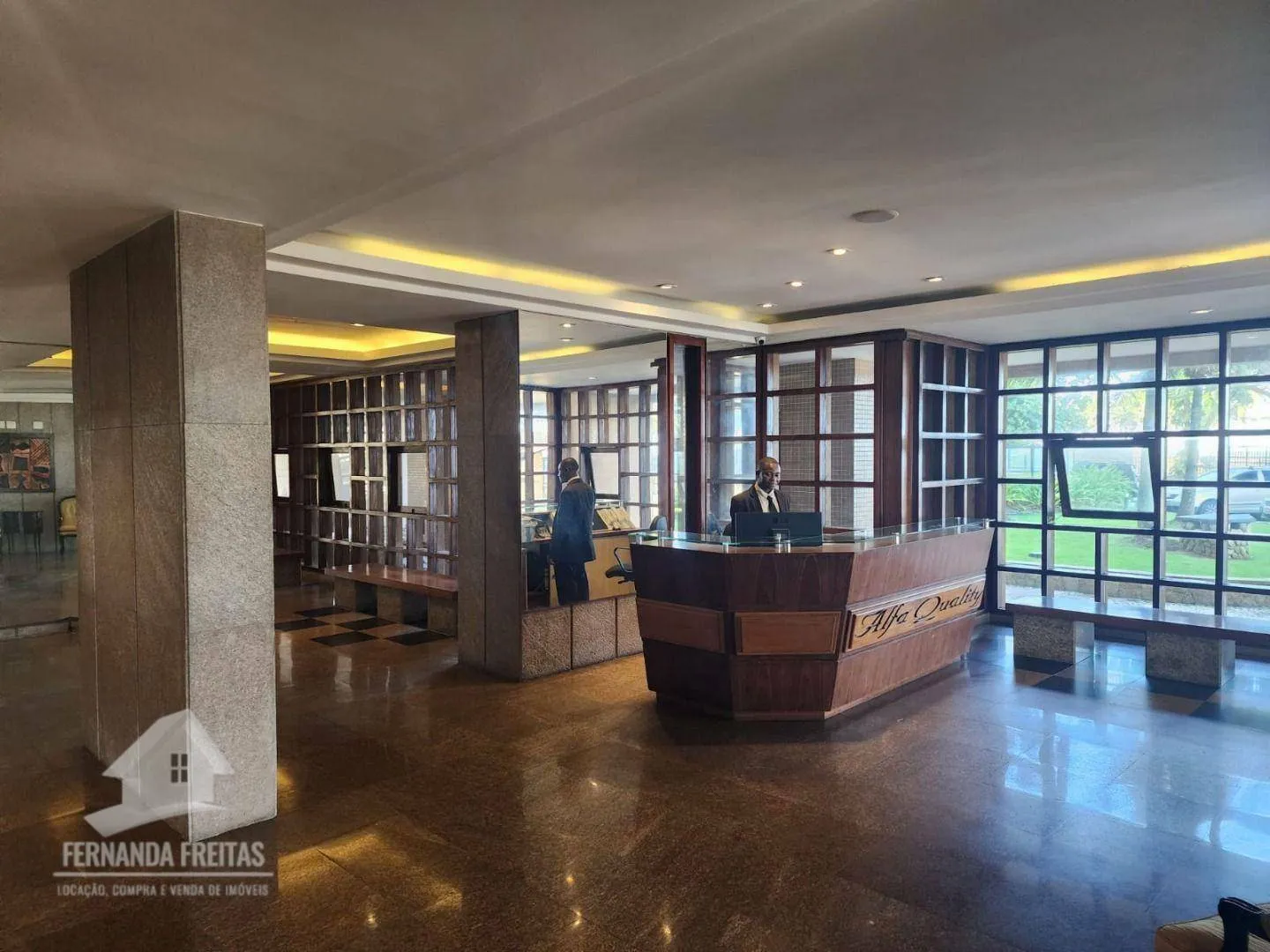 4-bedroom apartment with enclosed balcony and private garden — photo 44