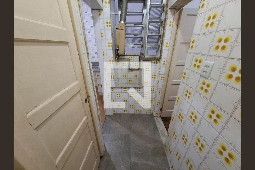 89 m² apartment with 3 bedrooms and a gas stove — photo 34
