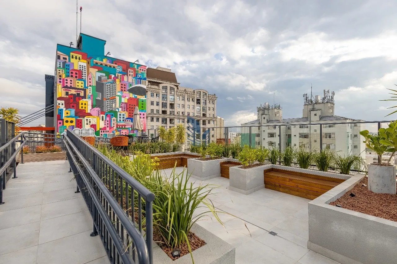 Furnished 1-bedroom apartment with balcony and 41 m² — photo 20