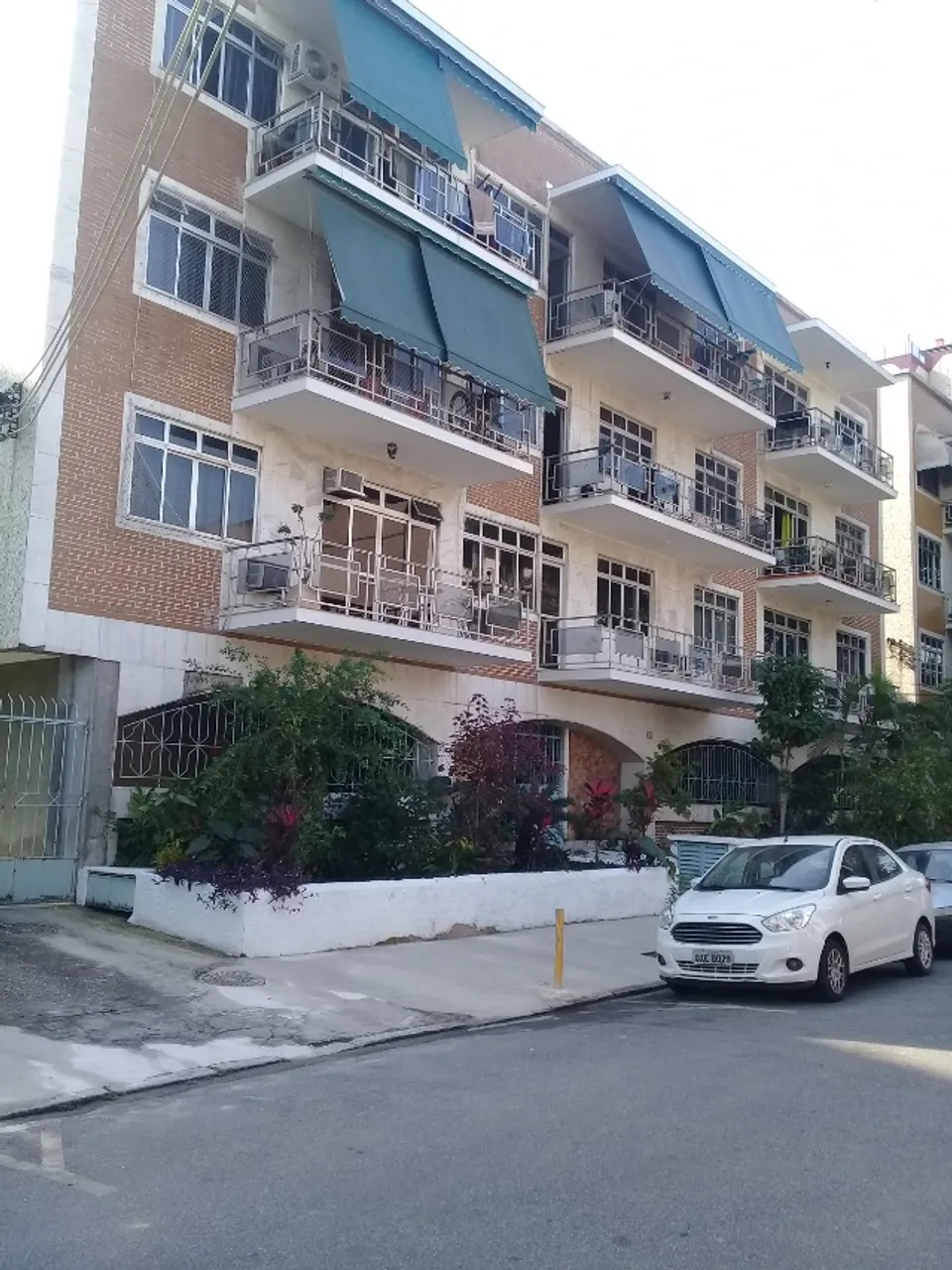 2-bedroom apartment with balcony and 1 parking spot — photo 8