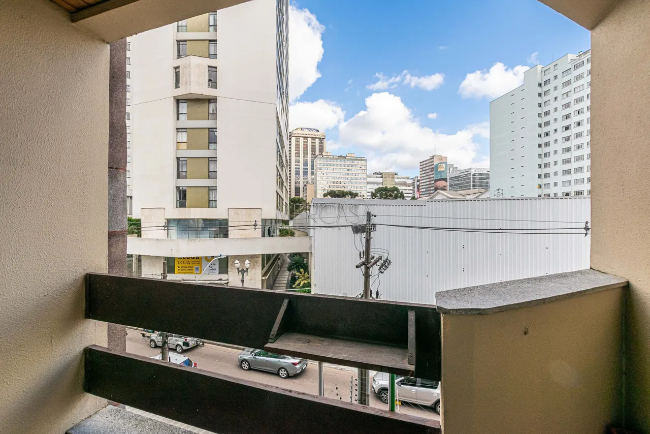 Kitnet mobiliada de 31 m² com sacada e 1 banheiro — photo 11