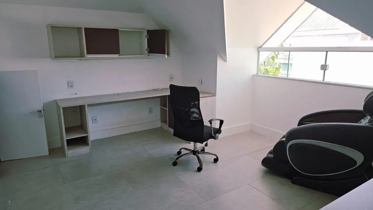 Furnished house, 430 m², with a home office — photo 31