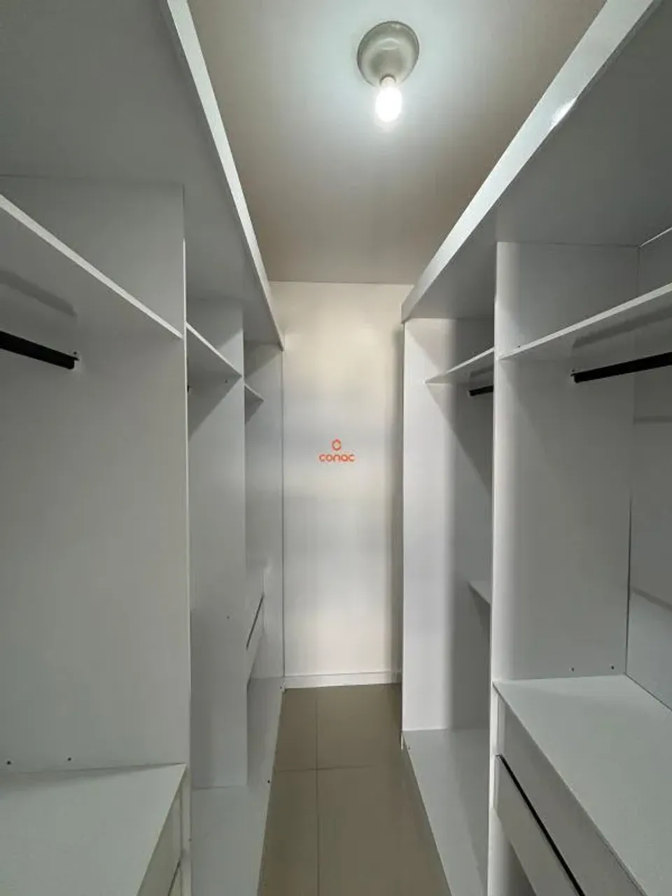 Apartamento de 2 quartos com cozinha integrada e 56 m² — photo 18