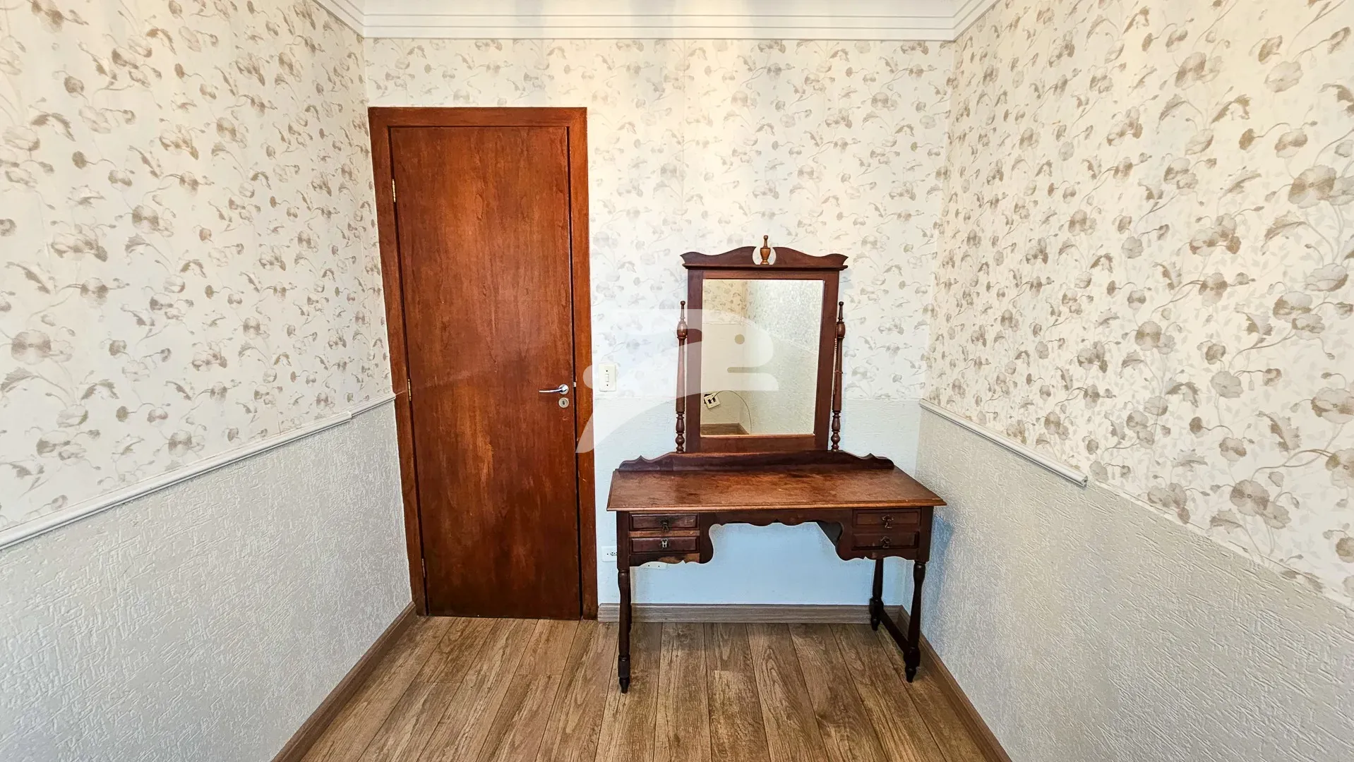 Квартира на першому поверсі з 2 спальнями та закритою кухнею — photo 6