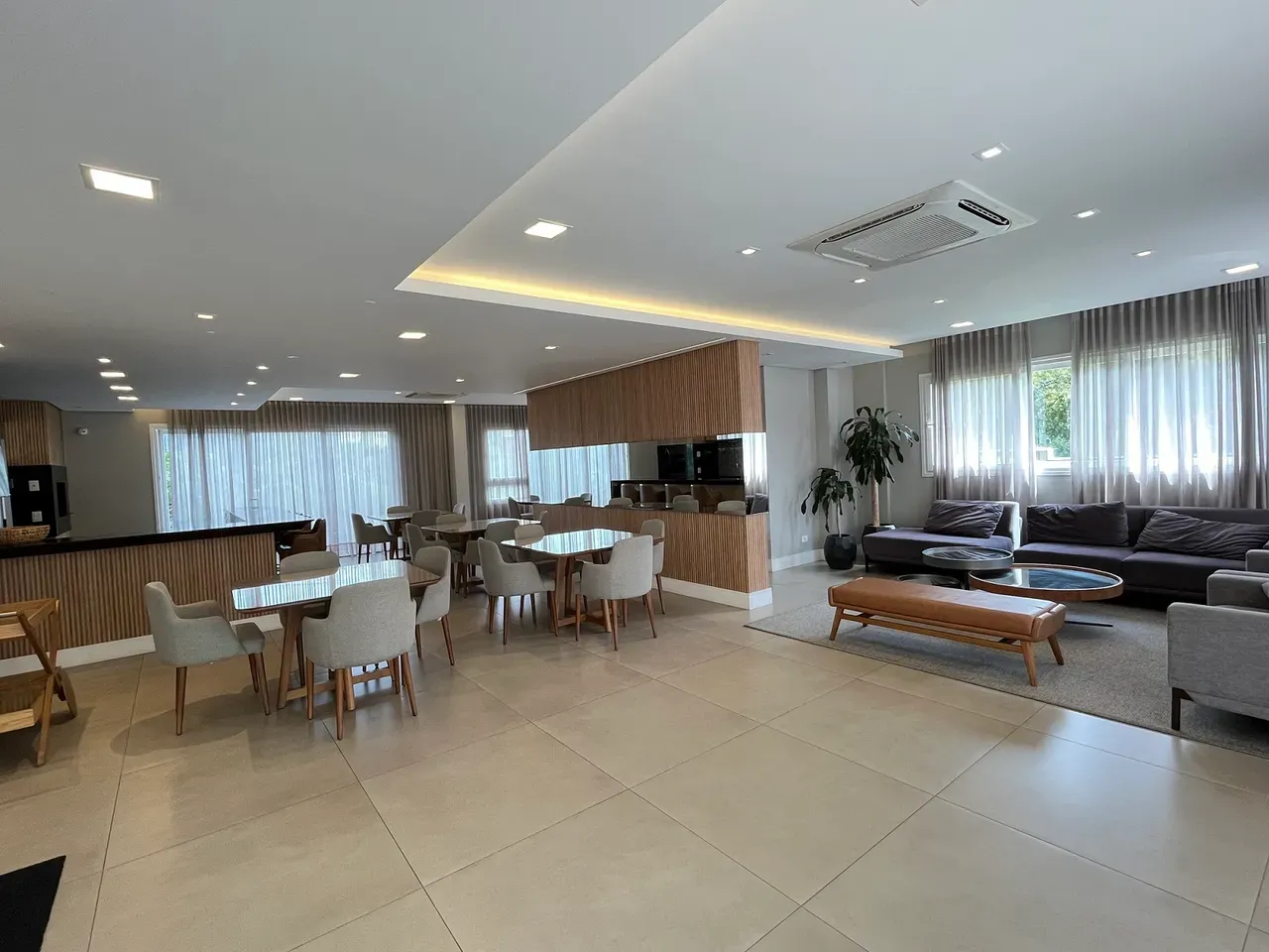 Apartment on the 7th floor with floor-to-ceiling windows — photo 31