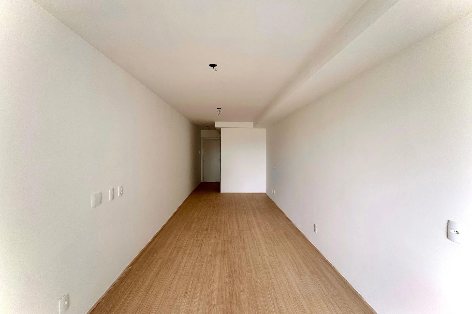 Apartment, 33 m², with a grill on the balcony — photo 14