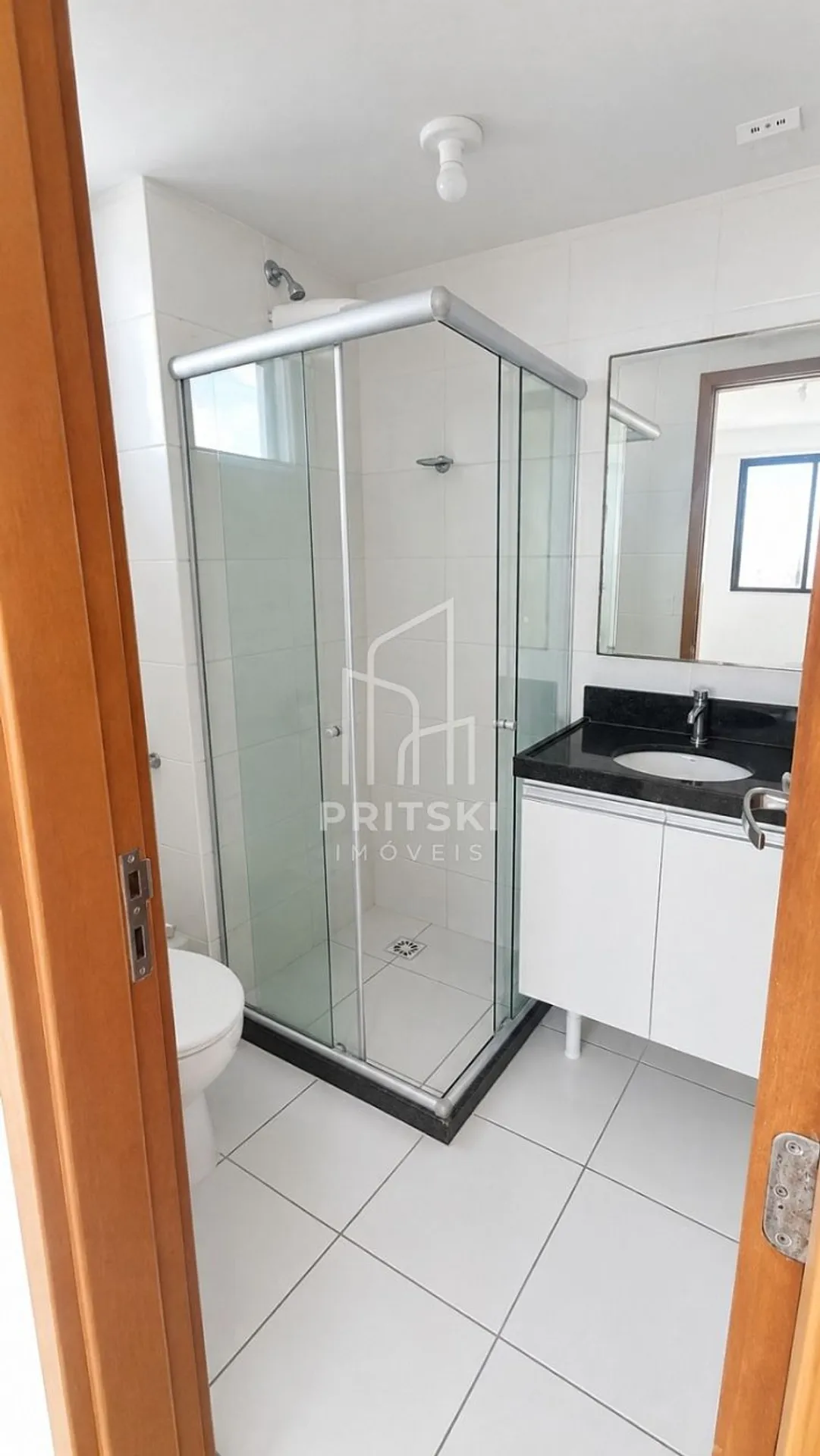 2-bedroom apartment in a building with a sauna — photo 12