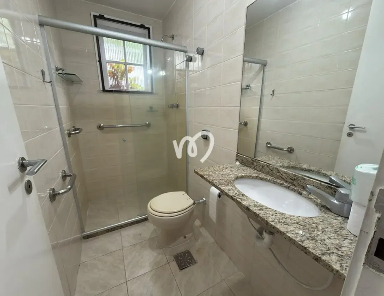 Duplex house with 4 bedrooms and a separate kitchen — photo 9