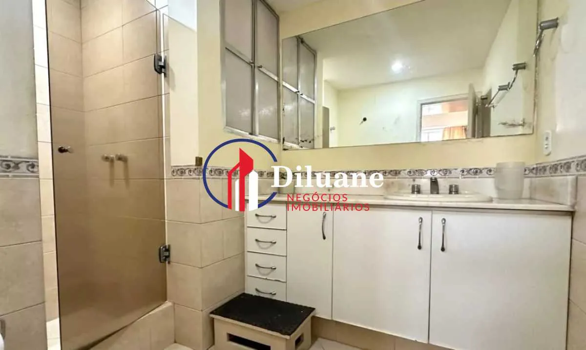 Furnished apartment with 4 bedrooms and 5 bathrooms — photo 10