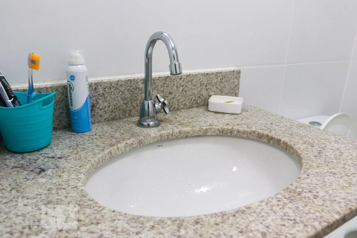 Furnished 2-bedroom apartment with 2 bathrooms and parking — photo 38