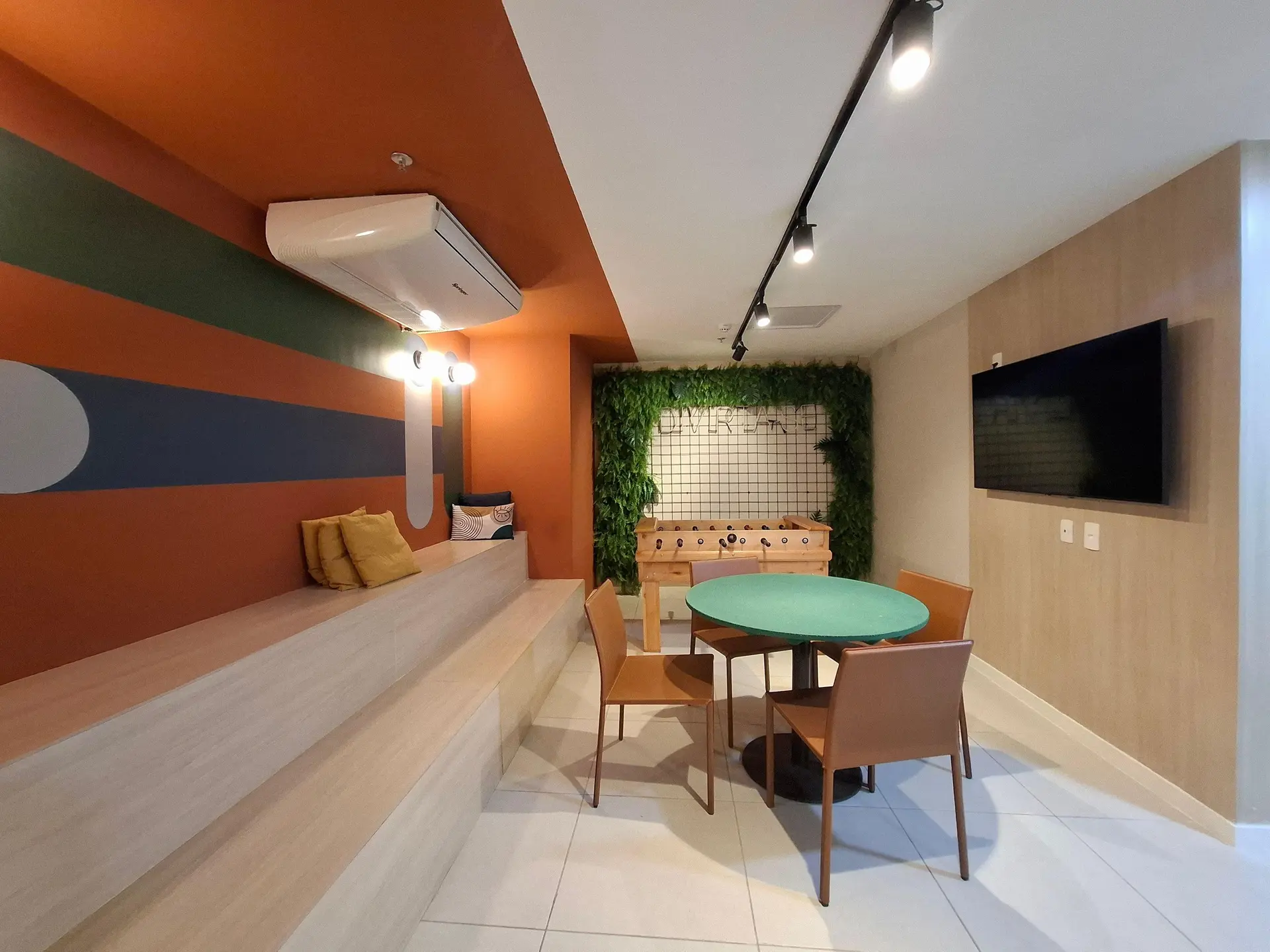 1-bedroom apartment with en-suite and no parking — photo 11