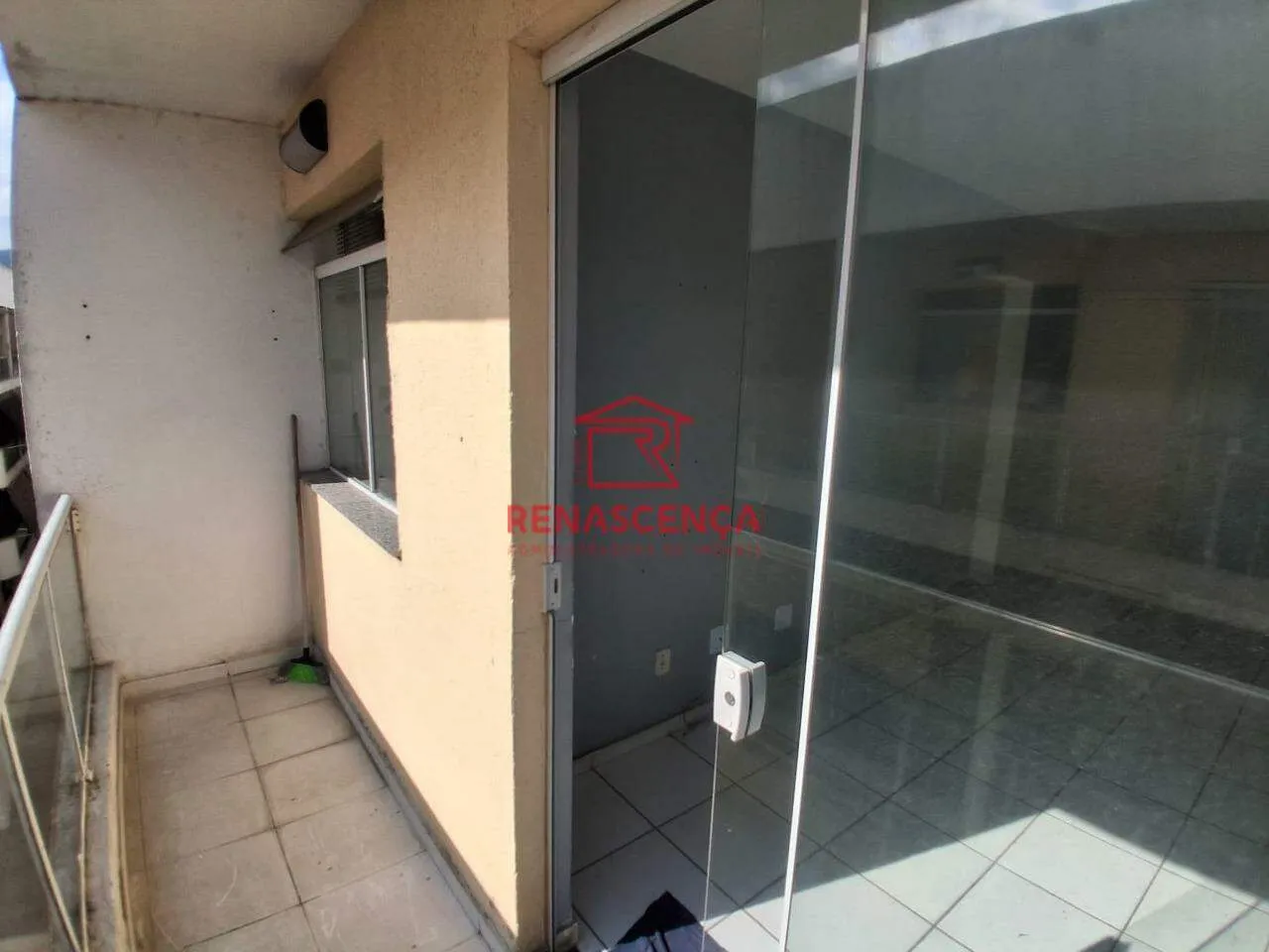 Квартира з 2 спальнями та балконом на 55 м² — photo 2