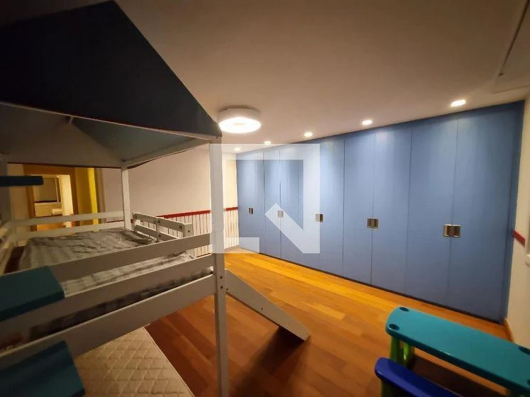 Washing machine in a 3-bedroom apartment, 300 m² — photo 12