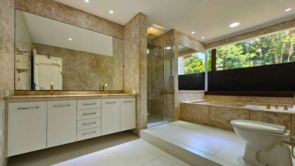 Condo house with 5 bedrooms and a gas kitchen — photo 6
