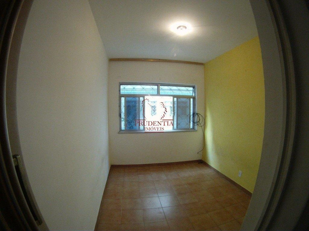 2-bedroom apartment with a separate kitchen and 45 m² — photo 4