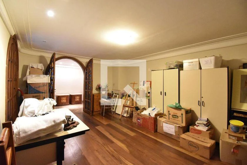House with 5 bedrooms, gas stove and 650 m² — photo 28