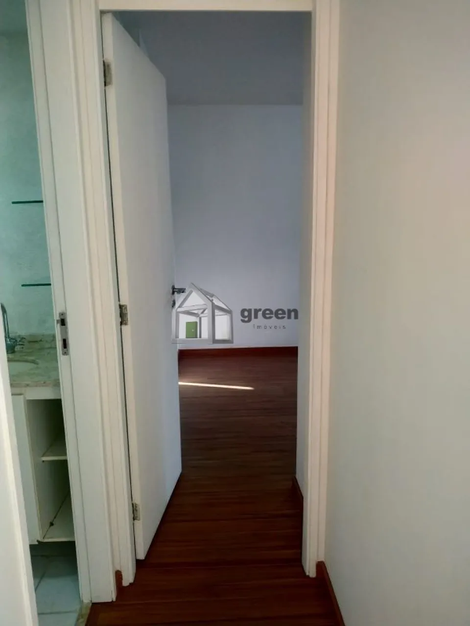 Rental apartment with 2 bedrooms and 3 bathrooms — photo 10