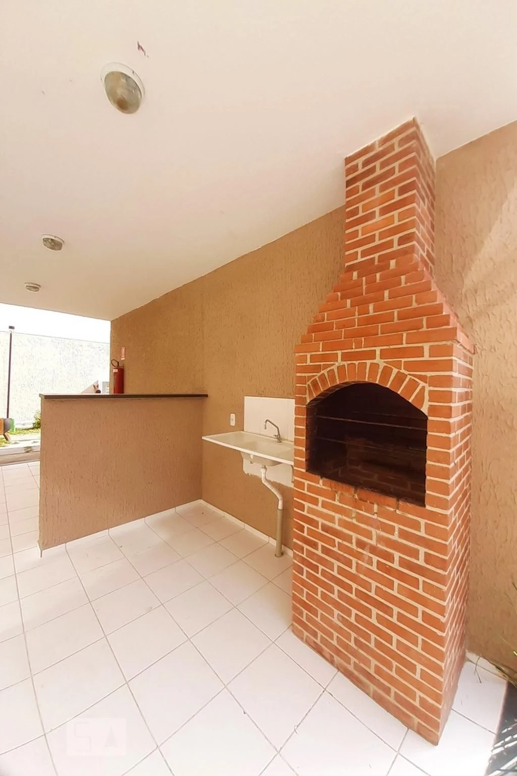 Unfurnished rental apartment with 2 bedrooms and 1 bath — photo 39