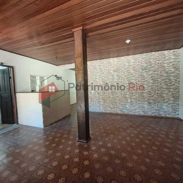 Apartamento sem mobília com 2 quartos e varanda — photo 16