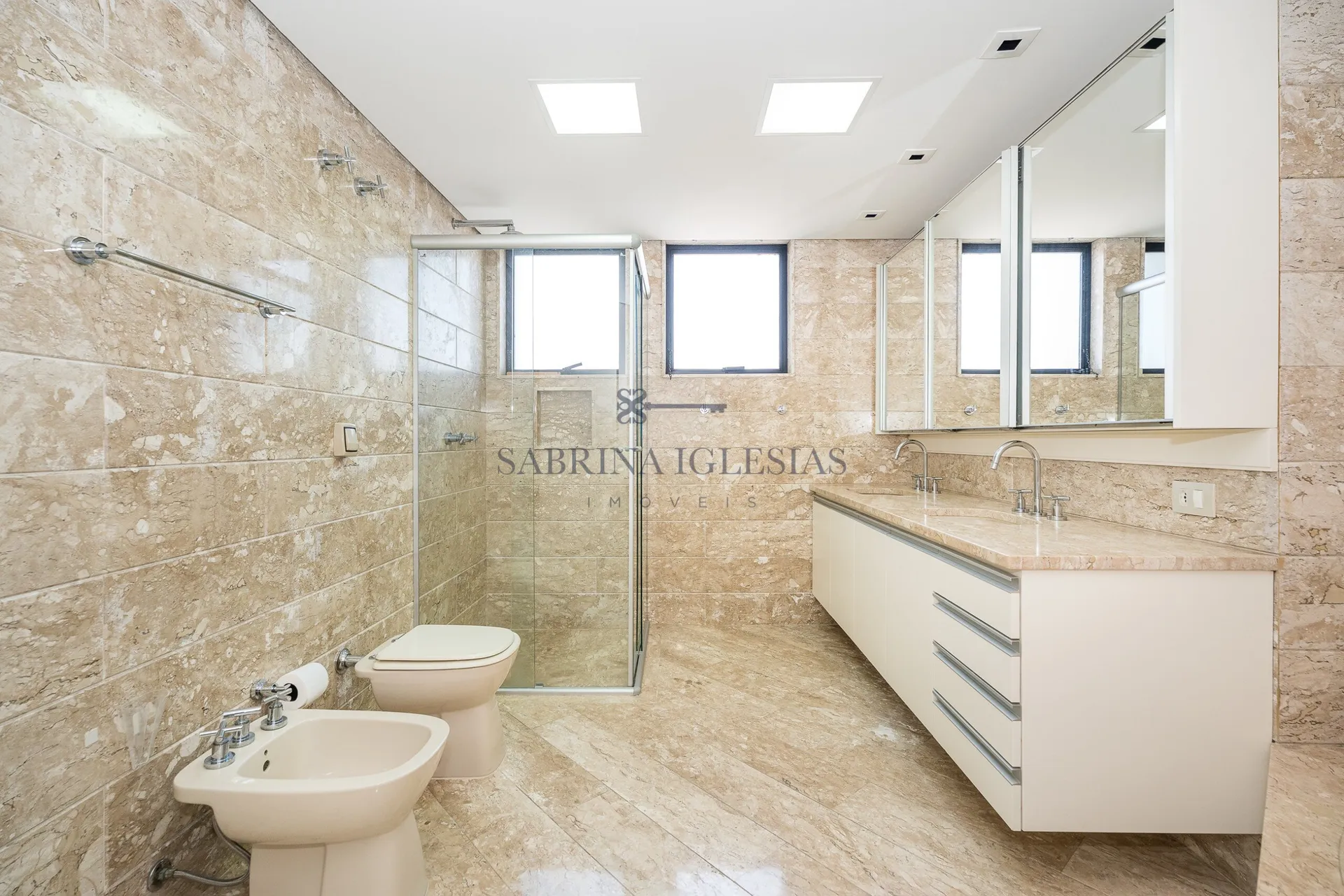Apartamento com 3 quartos e 3 vagas, bem localizado — photo 35