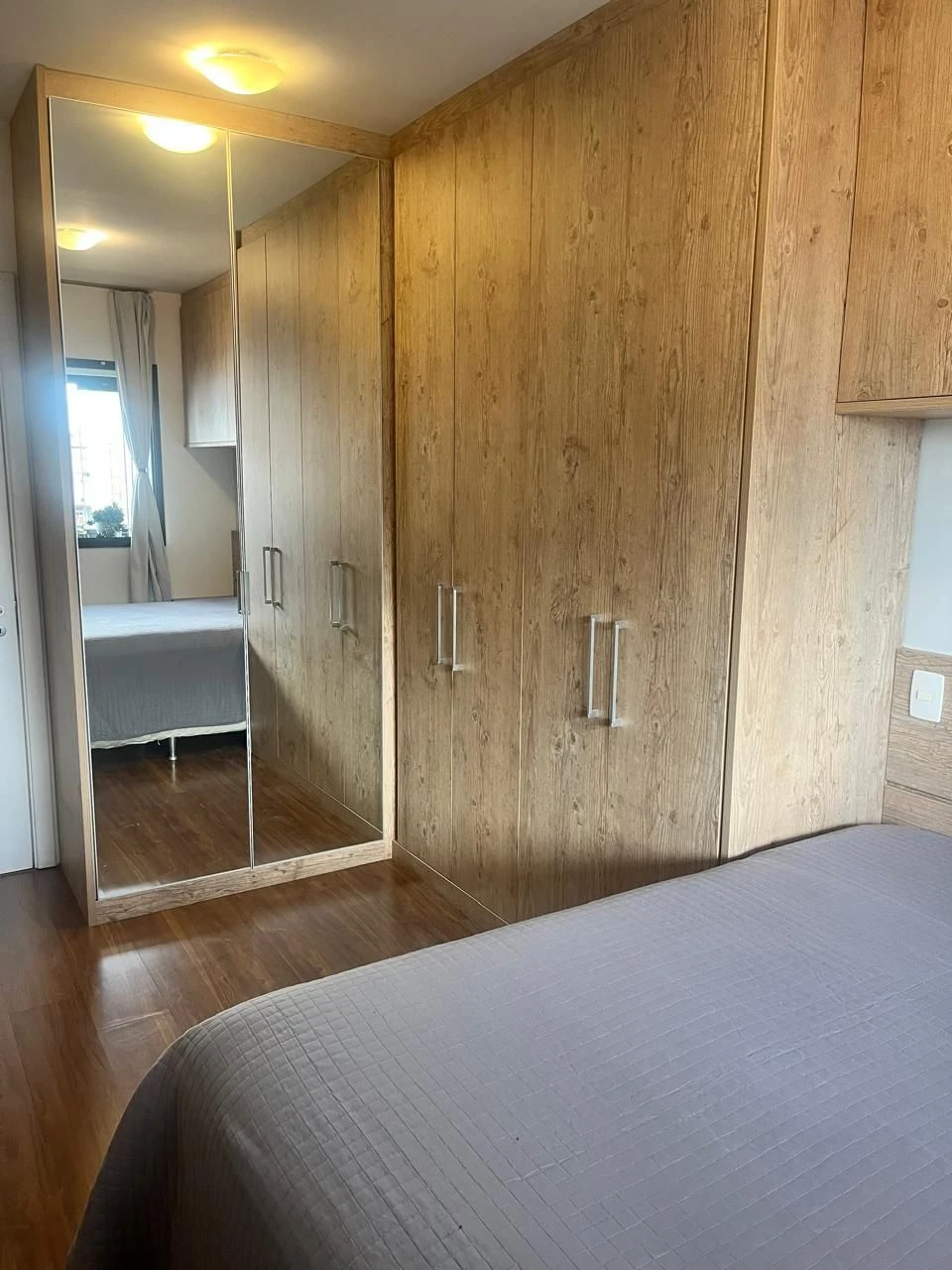 Furnished apartment, 48 m², with a glass-enclosed balcony — photo 26