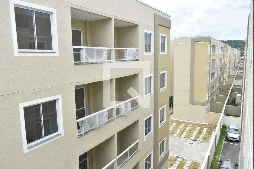 Apartamento de 2 dormitorios con balcón en el 5º piso — photo 9