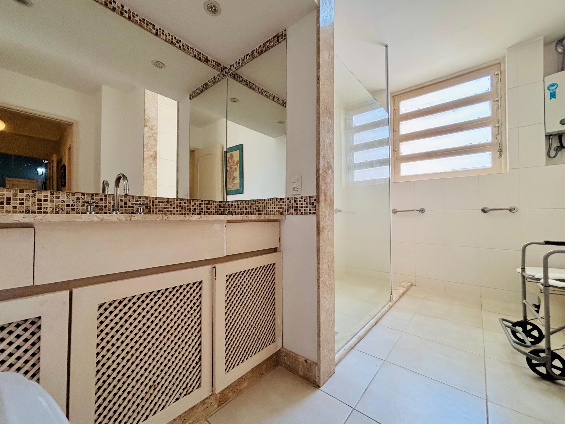 5-bedroom apartment with a water view in Rio de Janeiro — photo 38