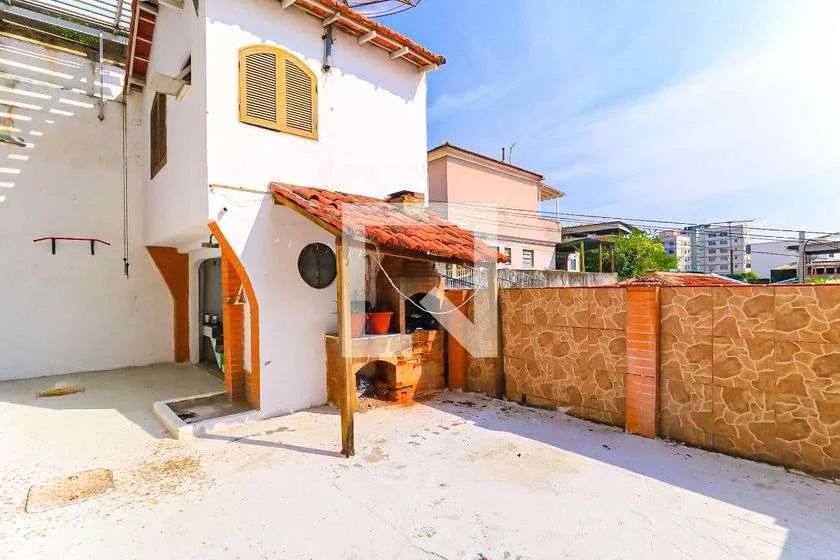 2-bedroom house with a garden in Rio de Janeiro — photo 14