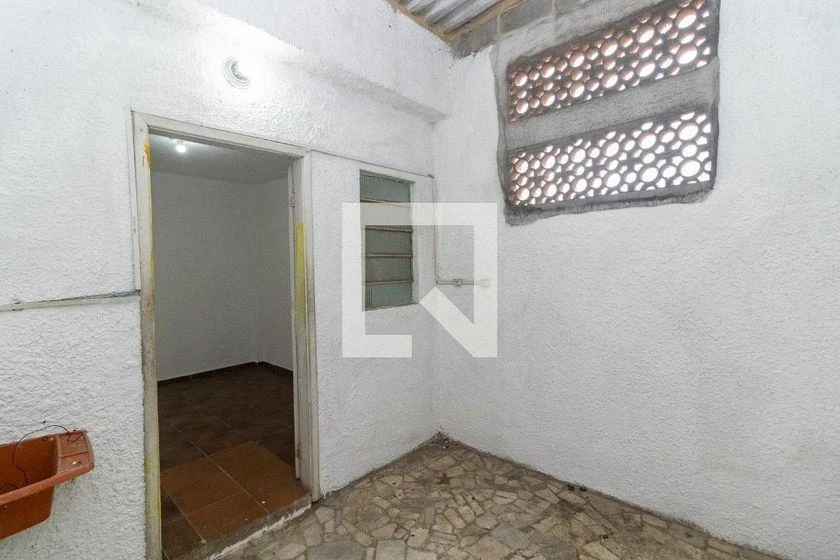 Rental house with a closed kitchen and 2 bedrooms — photo 4