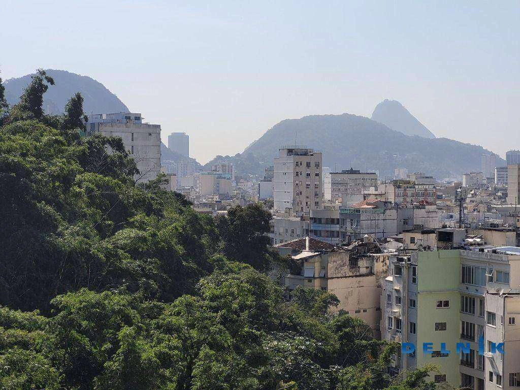 Apartamento com 3 quartos de 156 m² e vista cidade/montanhas — photo 14
