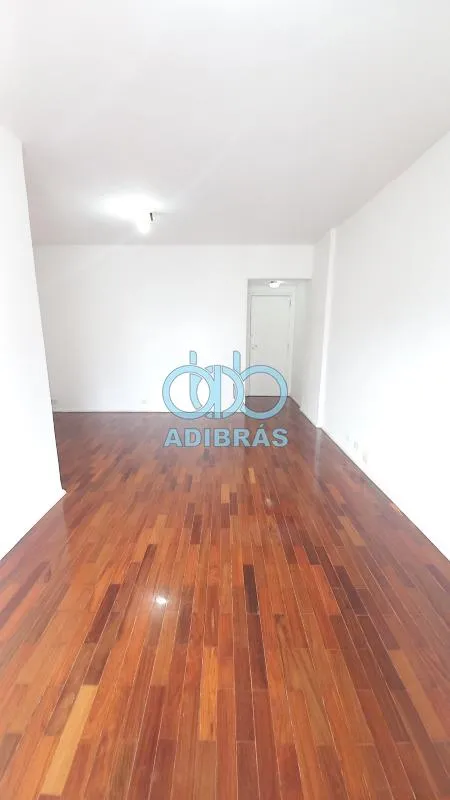 Apartamento com piso de madeira ou laminado, Tijuca — photo 14