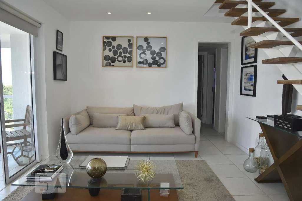 Apartamento 321 m² com 5 quartos e janelas do chão ao teto