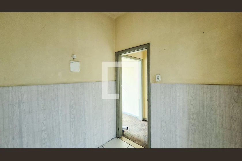 58 m² rental apartment with 2 bedrooms and balcony — photo 37