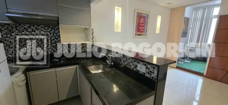 Furnished 44 m² apartment with open-plan kitchen — photo 6