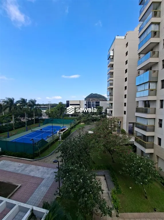 Furnished apartment with 4 bedrooms and open kitchen — photo 3