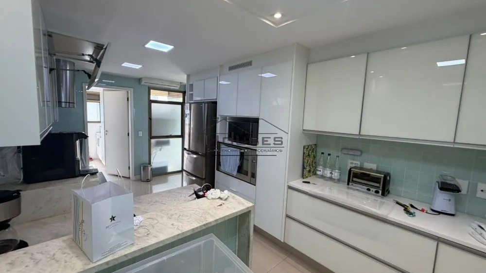 4-bedroom unfurnished apartment with 1 bathroom — photo 49