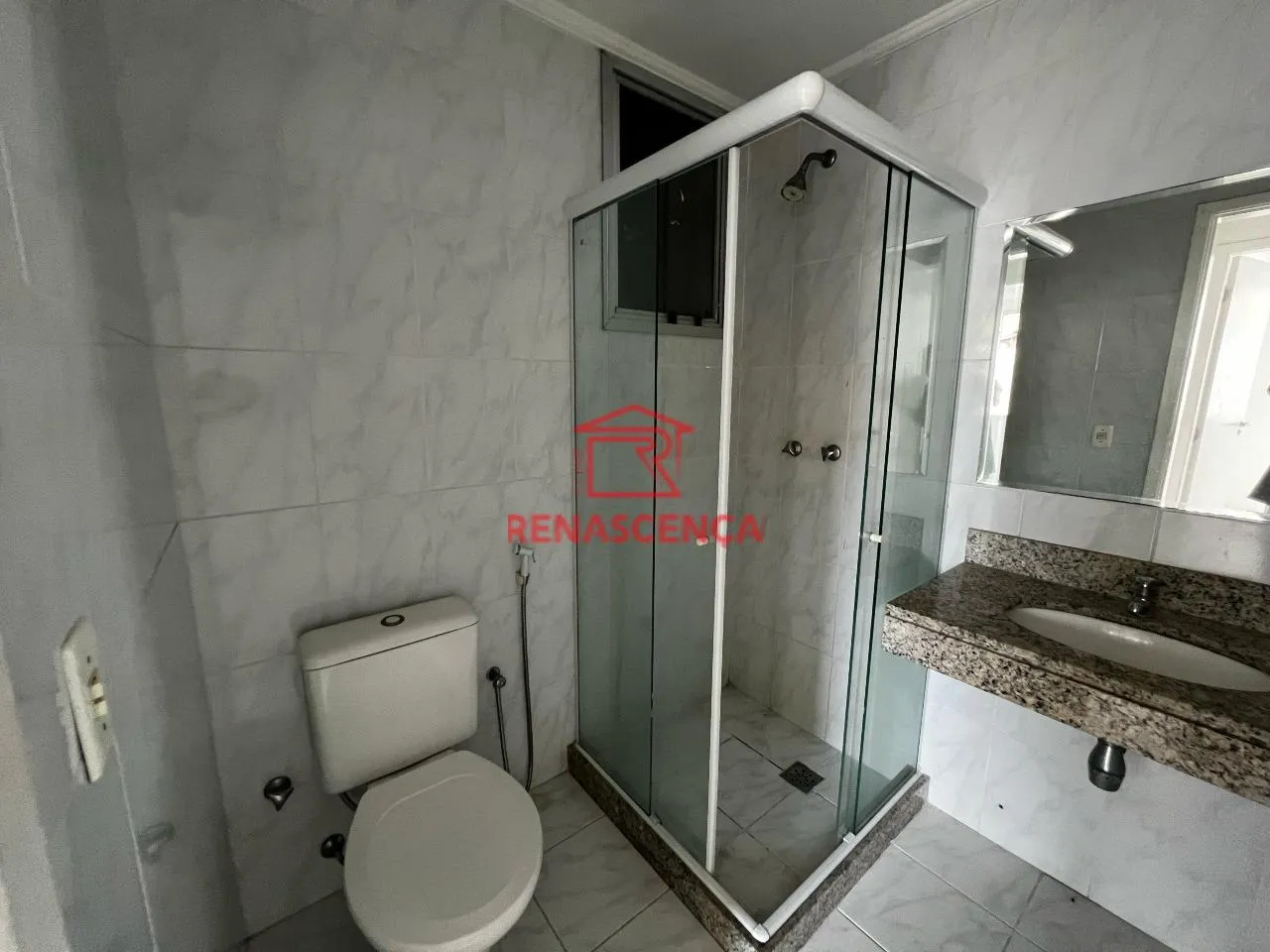 Unfurnished apartment with 3 bedrooms and 1 parking spot — photo 5