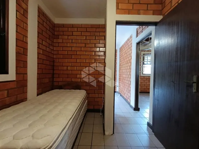 3-bedroom house with a garden — photo 28