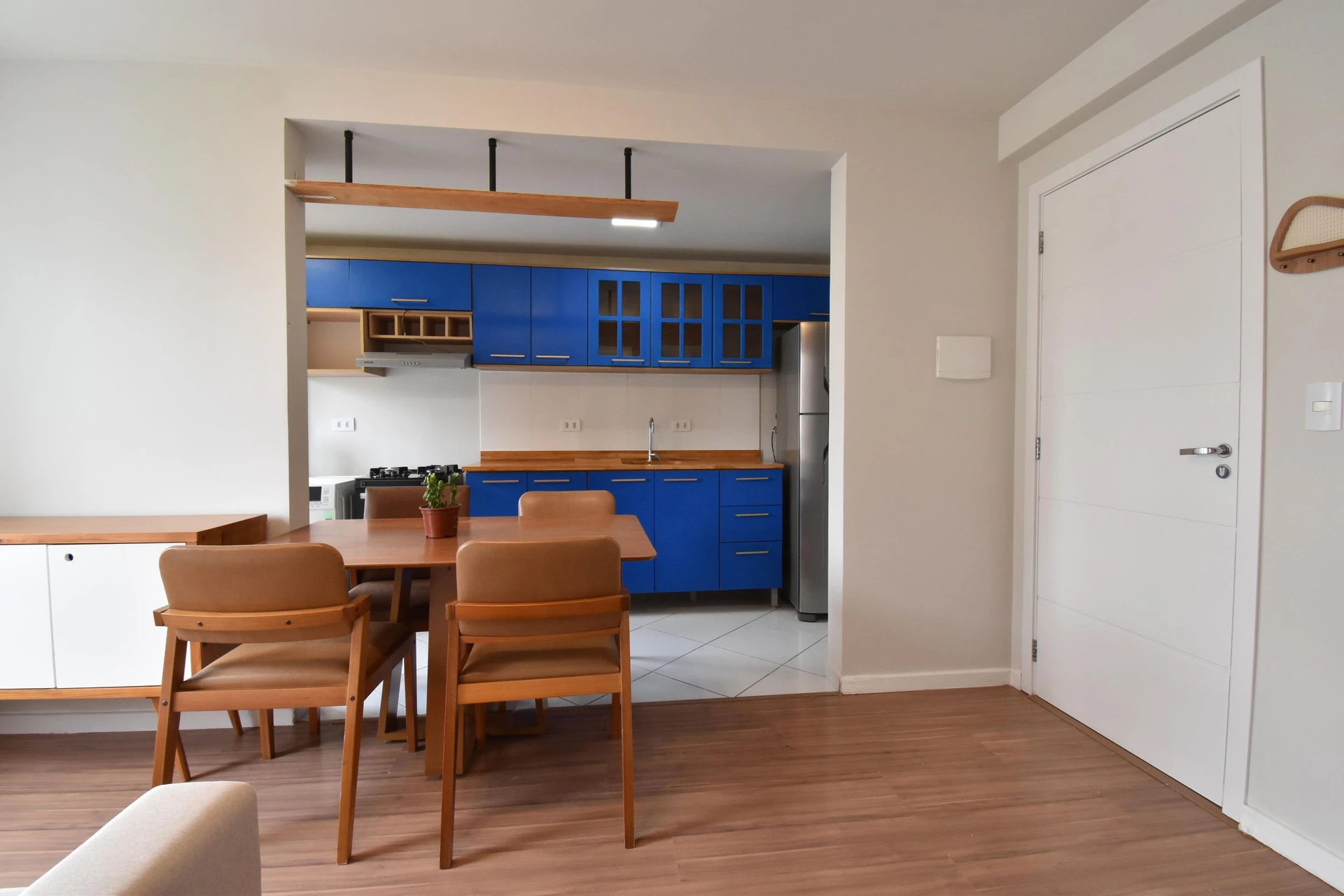 Apartamento mobiliado de 1 quarto com varanda envidraçada — photo 3