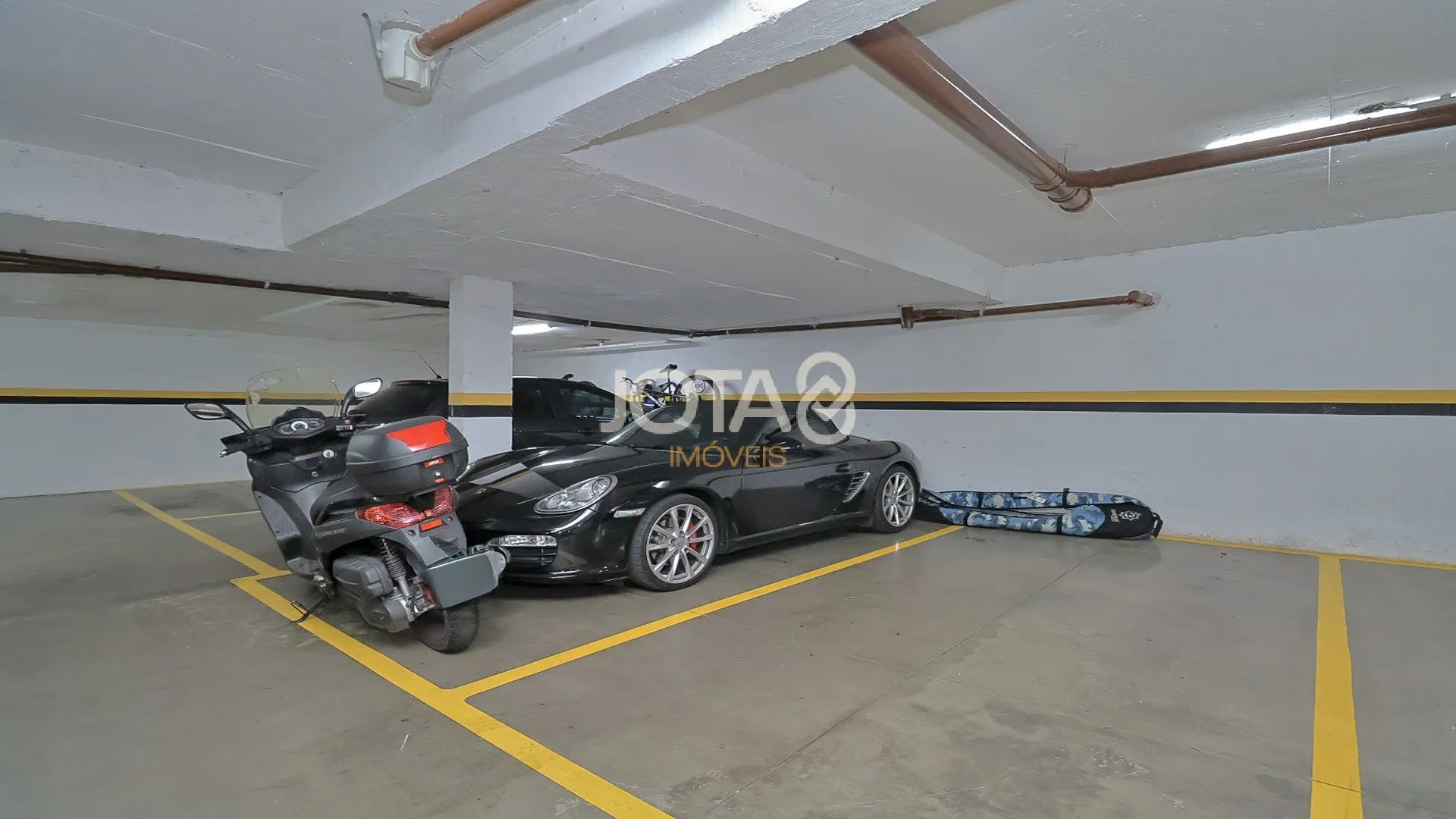 Duplex penthouse with 2 bedrooms and 231 m² rental — photo 23