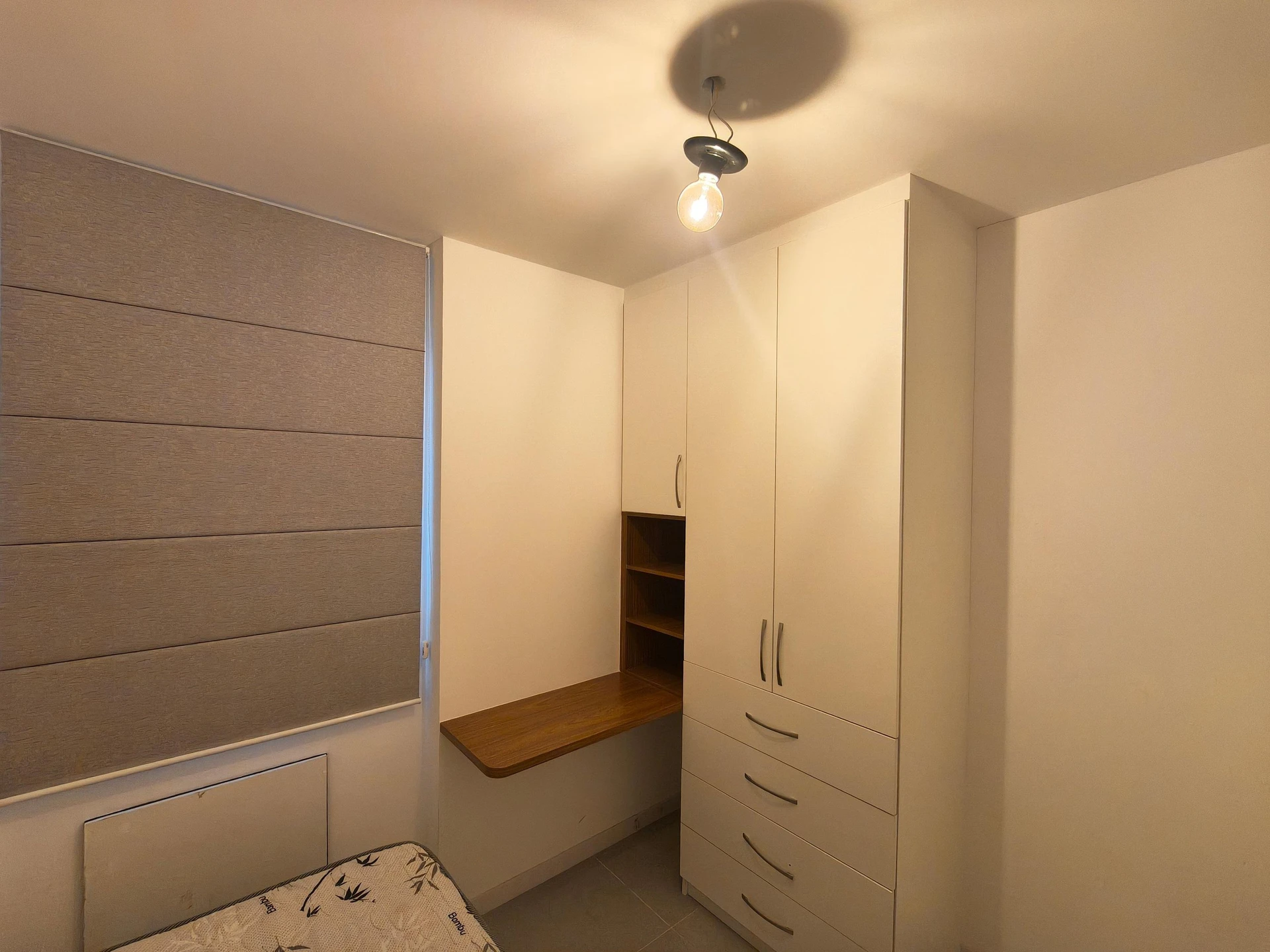 Floor-to-ceiling windows in a 3-bedroom apartment, 140 m² — photo 53
