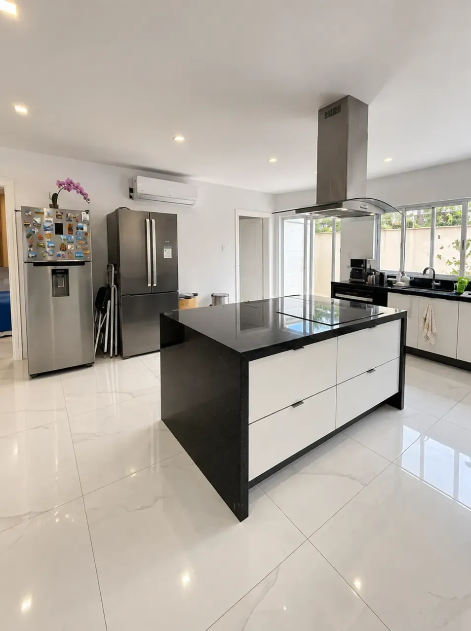 Furnished house, 627 m², with a bathtub — photo 2