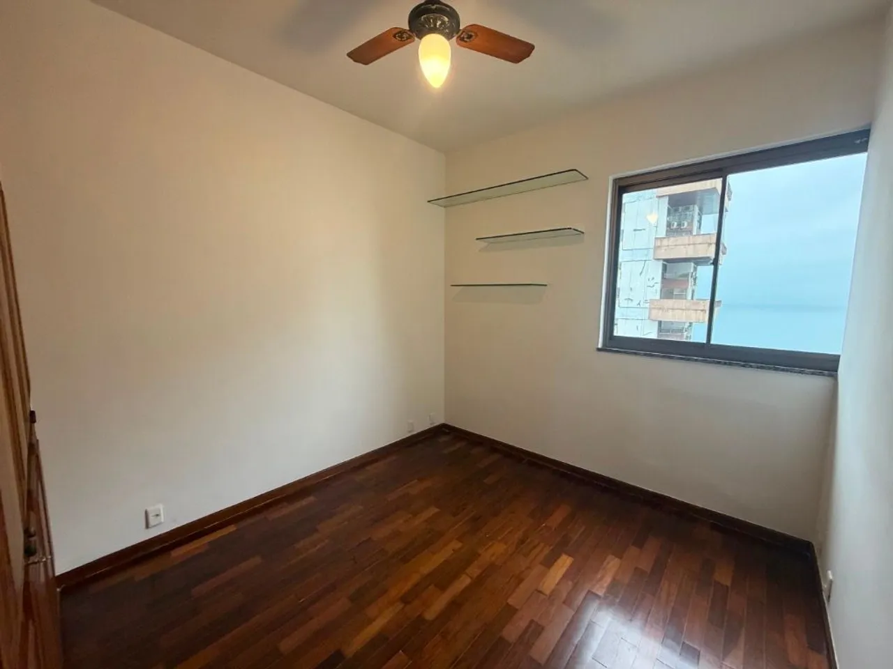 Rental apartment with 4 bedrooms and 4 bathrooms — photo 13
