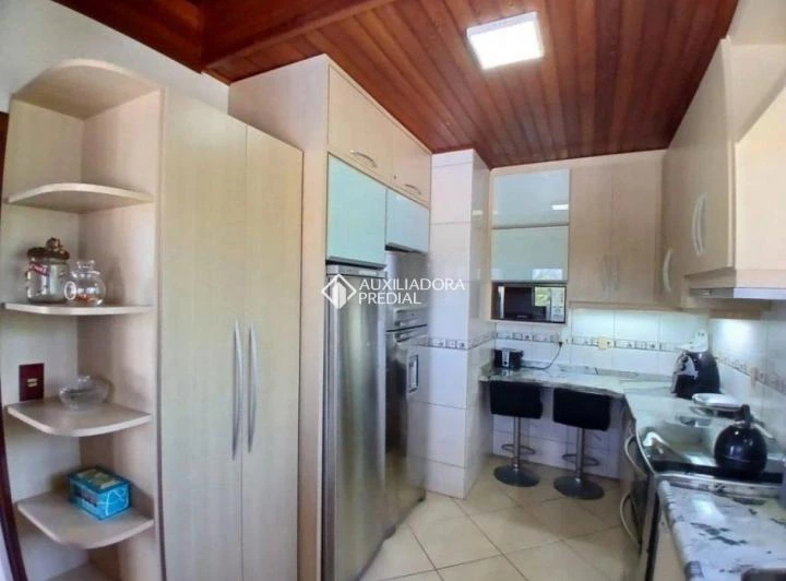 Furnished house with 3 bedrooms and 3 bathrooms — photo 7
