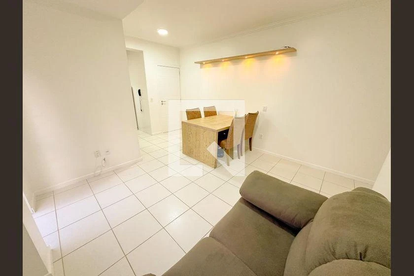 Apartamento com cozinha separada e 2 quartos e 1 vaga — photo 9