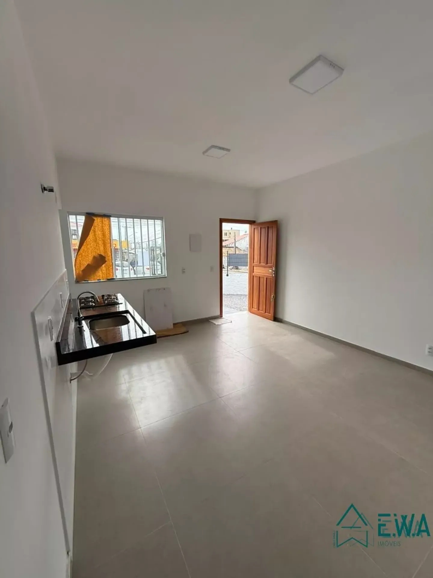 Casa sem mobília com 2 quartos e cozinha integrada a gás — photo 7