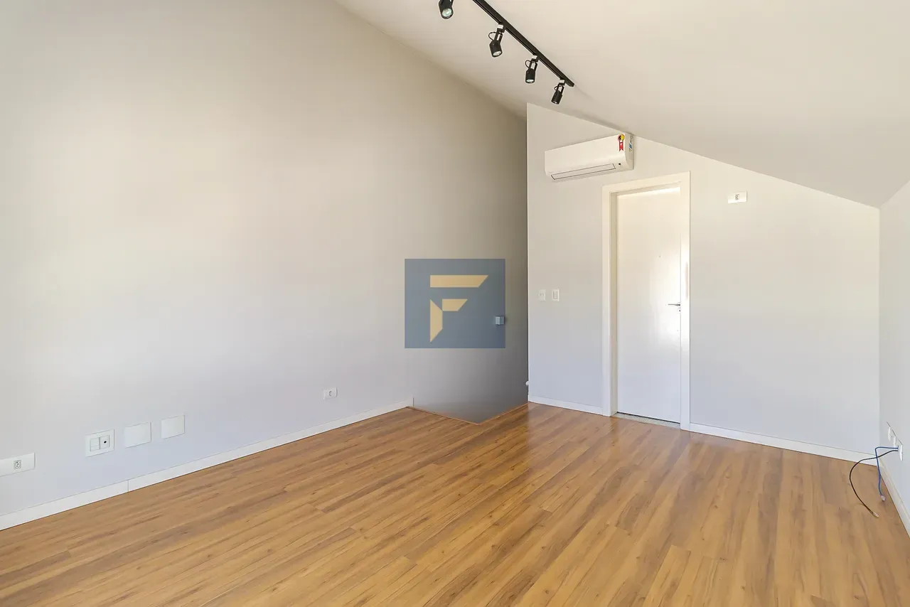 Furnished 140 m² house with 4 bedrooms and open-plan kitchen — photo 41