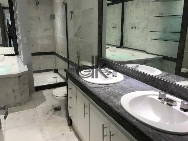 Apartamento mobiliado com cozinha fechada e 4 quartos — photo 20