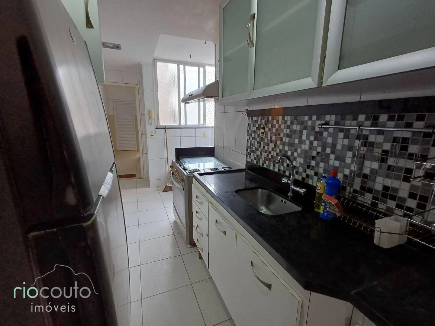 Apartment with 3 bedrooms and 2 bathrooms with a balcony — photo 35